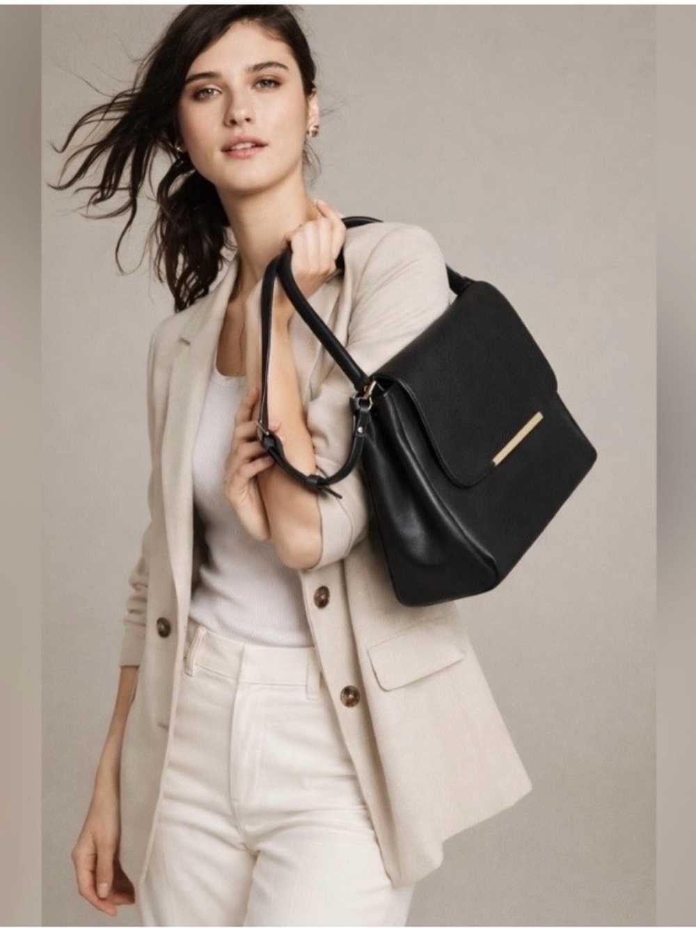 BANANA REPUBLIC